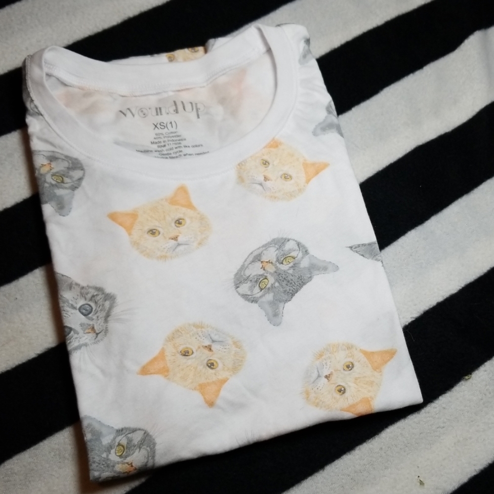 Kitty face tee